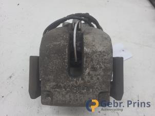 Begagnade Bakre bromsok, höger BMW X6 (E71/72) xDrive35i 3.0 24V Pris € 60,00 Marginaltabell erbjuds av Autorec. Gebr. Prins b.v.