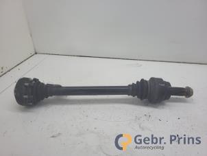 Begagnade Drivaxel, vänster bak BMW X6 (E71/72) xDrive35i 3.0 24V Pris € 100,00 Marginaltabell erbjuds av Autorec. Gebr. Prins b.v.