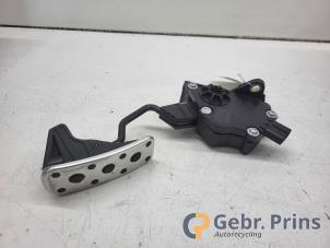 Używane Pedal gazu Lexus CT 200h 1.8 16V Cena € 50,00 Procedura marży oferowane przez Autorec. Gebr. Prins b.v.