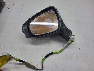 Begagnade Skärmspegel, vänster Lexus CT 200h 1.8 16V Pris € 250,00 Marginaltabell erbjuds av Autorec. Gebr. Prins b.v.