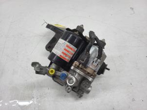 Gebruikte Rembekrachtiger Lexus CT 200h 1.8 16V Prijs € 250,00 Margeregeling aangeboden door Autorec. Gebr. Prins b.v.