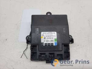 Gebruikte Centrale Deurvergrendelings Module Mercedes B (W245) 2.0 B-200 16V Prijs € 20,00 Margeregeling aangeboden door Autorec. Gebr. Prins b.v.