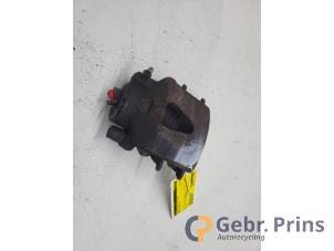 Używane Zacisk hamulcowy lewy przód Audi A3 (8P1) 1.6 TDI 16V Cena € 35,00 Procedura marży oferowane przez Autorec. Gebr. Prins b.v.
