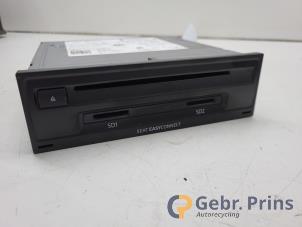 Begagnade Kontrollenhet, multimedia Seat Ibiza IV SC (6J1) 1.0 EcoTSI 12V Pris € 300,00 Marginaltabell erbjuds av Autorec. Gebr. Prins b.v.