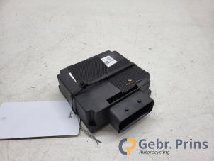 Gebruikte Comfort Module Skoda Citigo 1.0 12V Prijs € 20,00 Margeregeling aangeboden door Autorec. Gebr. Prins b.v.