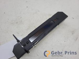 Używane Zegar Suzuki SX4 (EY/GY) 1.6 16V VVT Comfort,Exclusive Autom. Cena € 10,00 Procedura marży oferowane przez Autorec. Gebr. Prins b.v.