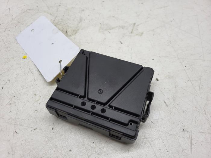 Gateway-modul från en Volkswagen Transporter T6 2.0 TDI 2021