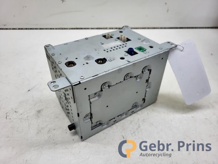 Kontrollenhet, multimedia från en Volvo S60 III (ZS) 2.0 T5 16V 2019