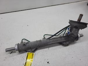 Begagnade Servostyrningsbox Citroen C4 Berline (NC) 1.6 16V VTi Pris € 100,00 Marginaltabell erbjuds av Autorec. Gebr. Prins b.v.