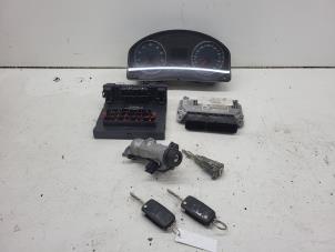 Begagnade Tändningslås + dator Volkswagen Eos (1F7/F8) 1.4 TSI 16V BlueMotion Pris € 150,00 Marginaltabell erbjuds av Autorec. Gebr. Prins b.v.