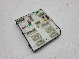 Begagnade Säkringsbox Renault Megane III Grandtour (KZ) 1.5 dCi 110 Pris € 50,00 Marginaltabell erbjuds av Autorec. Gebr. Prins b.v.