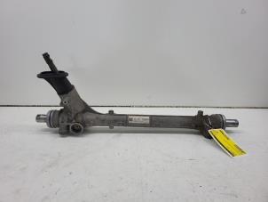 Begagnade Styrbox Volkswagen Polo VI (AW1) 1.0 TSI 12V Pris € 100,00 Marginaltabell erbjuds av Autorec. Gebr. Prins b.v.