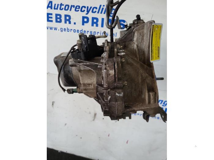 Versnellingsbak van een Renault Clio IV (5R) 1.2 16V 2016