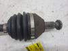 Aandrijfas links-voor van een Volkswagen Polo V (6R) 1.2 TDI 12V BlueMotion 2010