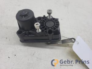 Begagnade Elektriskt ställdon (turbo) Nissan Primastar 2.0 dCi 150 Pris € 121,00 Inklusive moms erbjuds av Autorec. Gebr. Prins b.v.