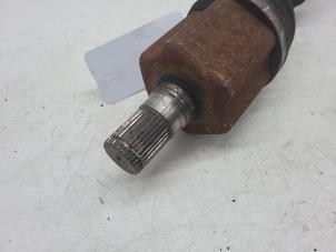 Begagnade Drivaxel, vänster fram Volvo V60 I (FW/GW) 2.4 D6 20V AWD Twin Engine Plug-in Hybrid Pris € 100,00 Marginaltabell erbjuds av Autorec. Gebr. Prins b.v.