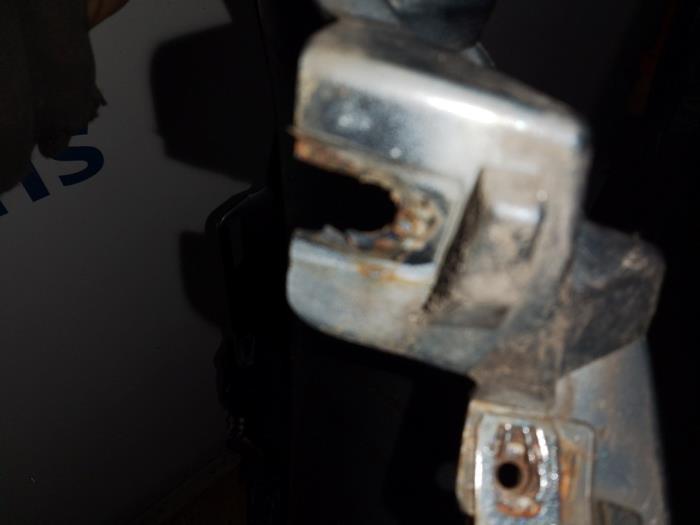 Framskärm, vänster från en Renault Zoé (AG) R90 2021