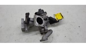 Gebruikte EGR Klep Mitsubishi Space Star (A0) 1.0 12V Prijs € 75,00 Margeregeling aangeboden door Autorec. Gebr. Prins b.v.