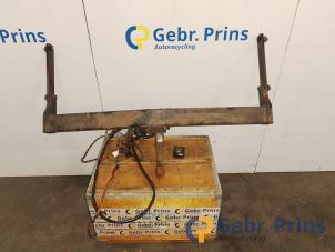 Begagnade Dragkrok Volkswagen Tiguan (5N1/2) 1.4 TSI 16V 4Motion Pris € 150,00 Marginaltabell erbjuds av Autorec. Gebr. Prins b.v.