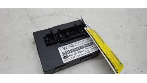 Begagnade Komfortmodul Volkswagen Tiguan (5N1/2) 1.4 TSI 16V 4Motion Pris € 20,00 Marginaltabell erbjuds av Autorec. Gebr. Prins b.v.