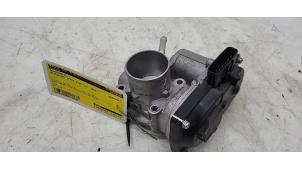 Gebruikte Gasklephuis Mitsubishi Space Star (A0) 1.2 12V Prijs € 50,00 Margeregeling aangeboden door Autorec. Gebr. Prins b.v.