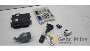 Begagnade Tändningslås + dator Volvo V40 (MV) 2.0 D4 16V Pris € 100,00 Marginaltabell erbjuds av Autorec. Gebr. Prins b.v.