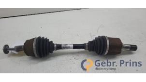 Używane Os napedowa lewy przód Volvo V40 (MV) 2.0 D4 16V Cena € 60,00 Procedura marży oferowane przez Autorec. Gebr. Prins b.v.