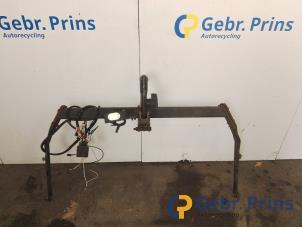 Begagnade Dragkrok Ford Focus 3 Wagon 1.0 Ti-VCT EcoBoost 12V 125 Pris € 150,00 Marginaltabell erbjuds av Autorec. Gebr. Prins b.v.