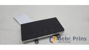 Begagnade Telefonmodul Ford Focus 4 Wagon 1.0 Ti-VCT EcoBoost 12V 100 Pris € 75,00 Marginaltabell erbjuds av Autorec. Gebr. Prins b.v.