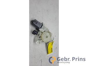 Begagnade Motor, dörrfönster Ford Focus 4 Wagon 1.0 Ti-VCT EcoBoost 12V 100 Pris € 40,00 Marginaltabell erbjuds av Autorec. Gebr. Prins b.v.