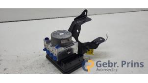 Begagnade ABS-pump Ford Focus 4 Wagon 1.0 Ti-VCT EcoBoost 12V 100 Pris € 150,00 Marginaltabell erbjuds av Autorec. Gebr. Prins b.v.