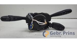 Używane Przelacznik Combi kolumny kierownicy Peugeot 206+ (2L/M) 1.4 XS Cena € 75,00 Procedura marży oferowane przez Autorec. Gebr. Prins b.v.