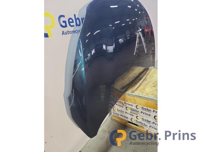 Motorhuv från en Renault Captur (2R) 1.2 TCE 16V EDC 2018