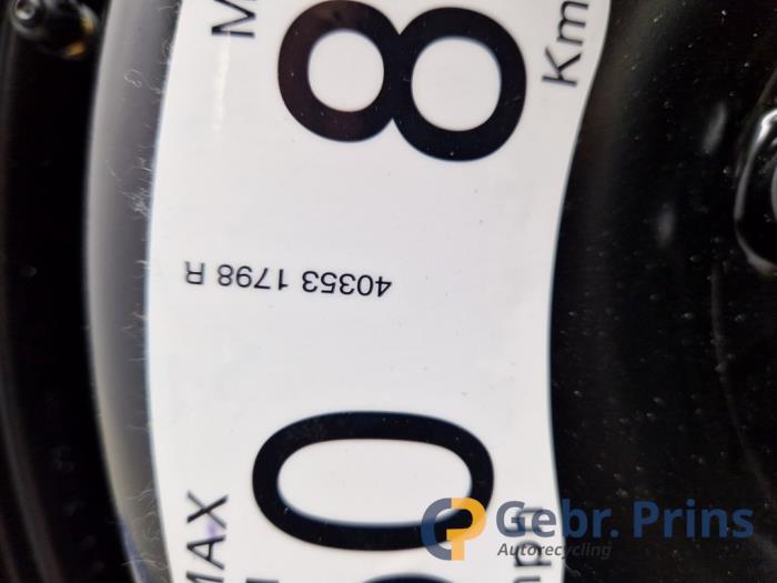 Utrymmesbesparande reservhjul från en Renault Captur (2R) 1.2 TCE 16V EDC 2018