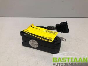 Begagnade Radiokondensator Volkswagen Golf Pris € 25,00 Marginaltabell erbjuds av Bastiaan Autodemontage