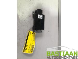 Gebruikte Antenne (diversen) Volkswagen Tiguan (5N1/2) 2.0 TDI 16V Blue Motion Prijs € 19,99 Margeregeling aangeboden door Bastiaan Autodemontage