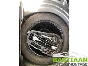 Begagnade Reservhjul Volkswagen Polo V (6R) 1.2 12V Pris på förfrågan erbjuds av Bastiaan Autodemontage