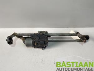 Begagnade Torkarmotor + mekanism Volkswagen Golf V (1K1) 1.6 FSI 16V Pris € 32,00 Marginaltabell erbjuds av Bastiaan Autodemontage