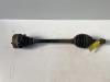 Drivaxel, vänster fram från en Volkswagen Golf V (1K1) 1.6 FSI 16V 2007