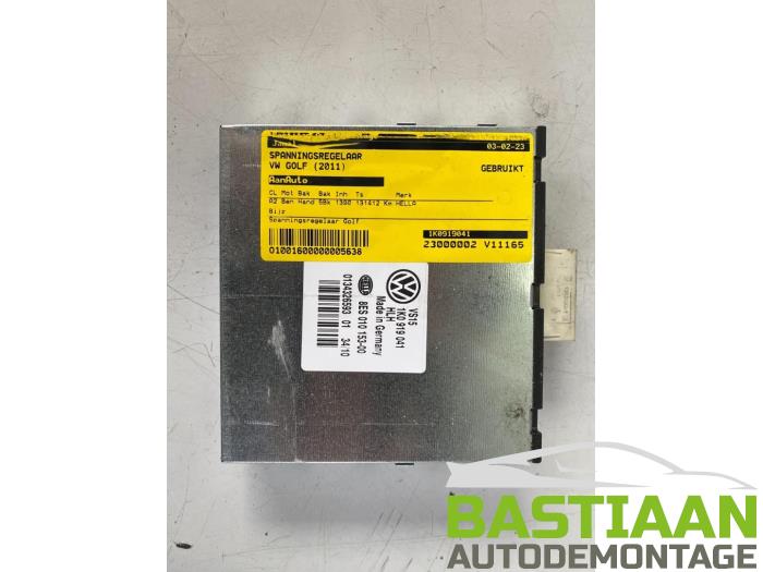 Spänningsregulator från en Volkswagen Golf VI (5K1) 1.4 16V 2011