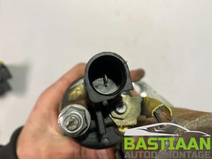 Startmotor från en Volkswagen Golf VI (5K1) 1.4 16V 2011