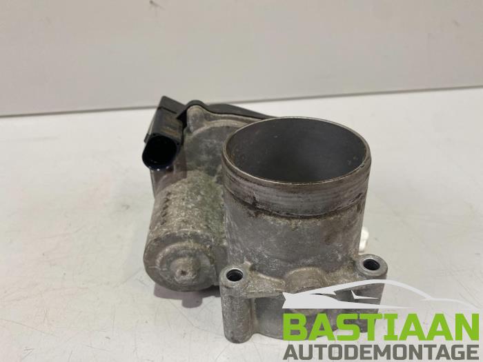 Spjällhus från en Volkswagen Golf VI (5K1) 1.4 16V 2011