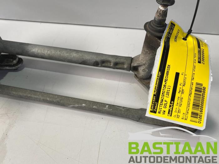 Torkarmotor + mekanism från en Volkswagen Golf VI (5K1) 1.4 16V 2011