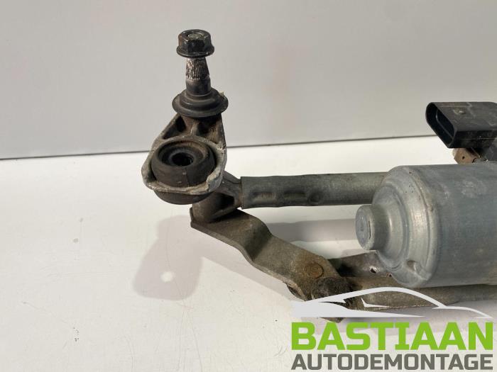 Torkarmotor + mekanism från en Volkswagen Golf VI (5K1) 1.4 16V 2011