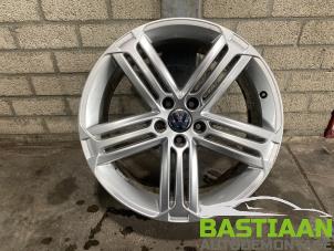 Begagnade Hjul Volkswagen Golf VI (5K1) 2.0 GTI 16V Pris € 370,00 Marginaltabell erbjuds av Bastiaan Autodemontage