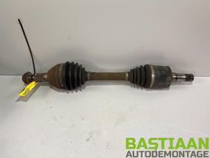 Begagnade Drivaxel, vänster fram Chevrolet Captiva (C100) 2.4 16V 4x2 Pris € 42,00 Marginaltabell erbjuds av Bastiaan Autodemontage