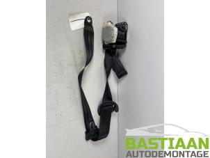 Używane Pas bezpieczenstwa lewy przód Daihatsu Cuore (L251/271/276) 1.0 12V DVVT Cena € 39,99 Procedura marży oferowane przez Bastiaan Autodemontage
