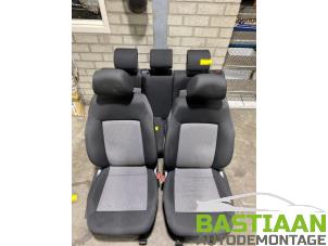 Gebruikte Bekleding Set (compleet) Volkswagen Polo V (6R) 1.2 TDI 12V BlueMotion Prijs € 199,99 Margeregeling aangeboden door Bastiaan Autodemontage