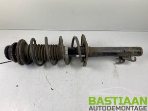 Begagnade Stötdämparstång, vänster fram Citroen C1 1.0 Vti 68 12V Pris € 49,99 Marginaltabell erbjuds av Bastiaan Autodemontage