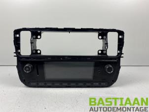 Begagnade Radio Skoda Citigo 1.0 12V Pris € 299,99 Marginaltabell erbjuds av Bastiaan Autodemontage